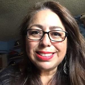 Meet your Posher, Ana